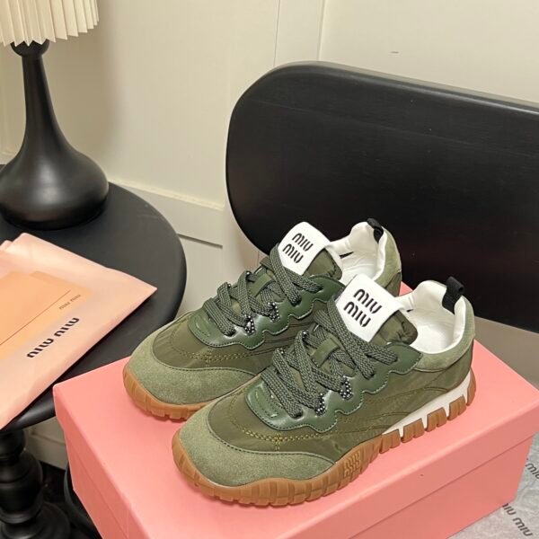 MIU Wander Sneakers - Sneakers