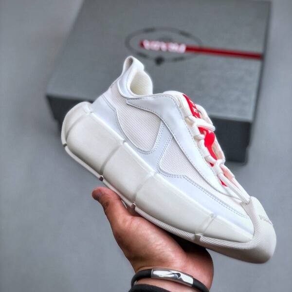 PR Cloudbust Thunder White - Sneakers