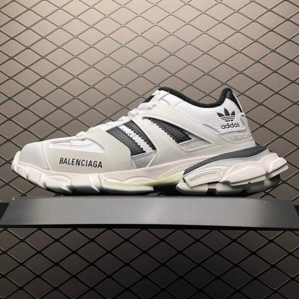 BAL Track Sneaker - Sneakers