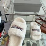 BAL Furry Logo Slides – Slide