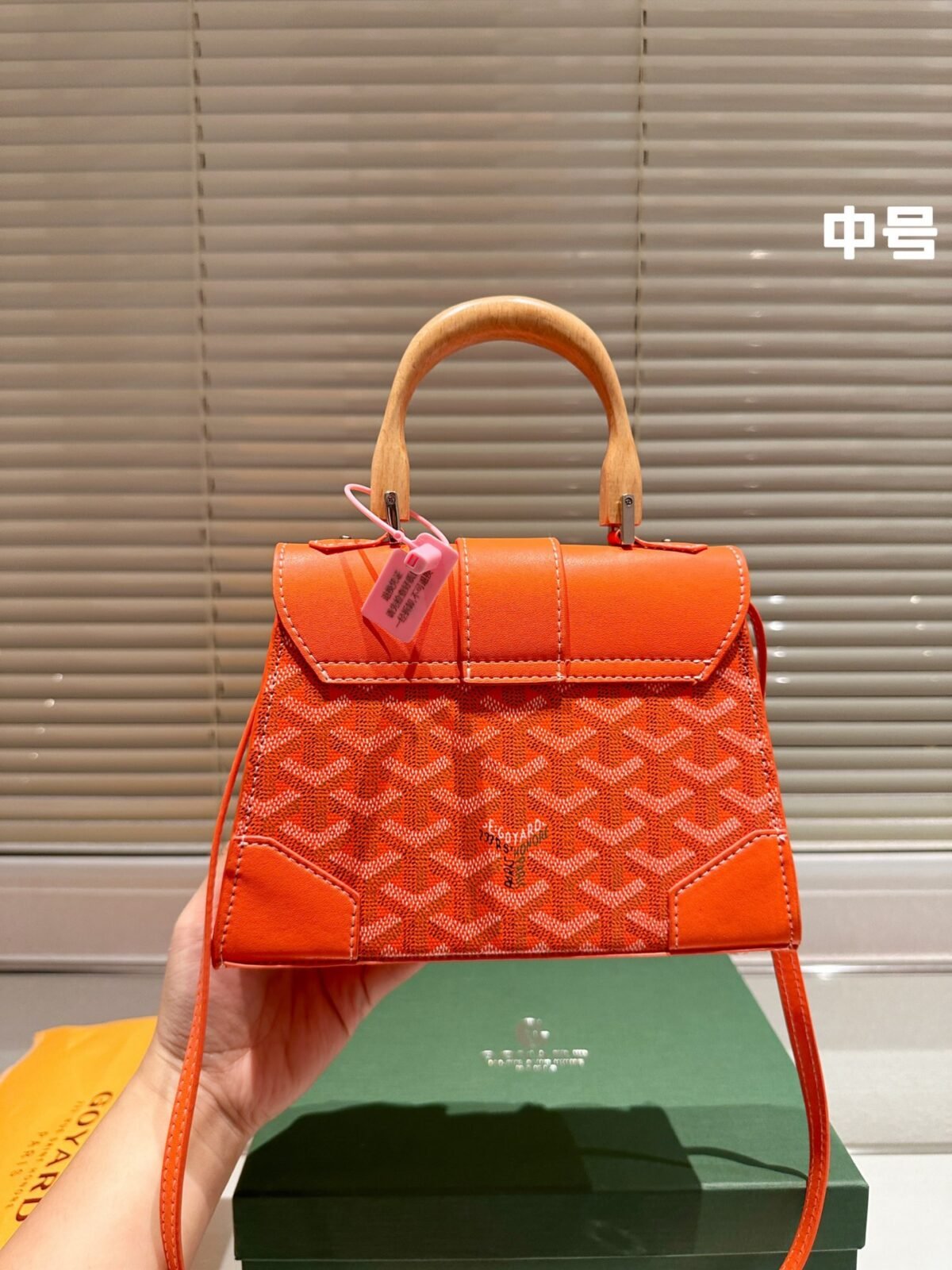 GYD Saigon Orange – Borsa — 7
